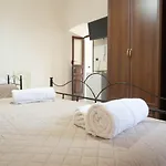 Otel Il Paese Alberga! Caulonia