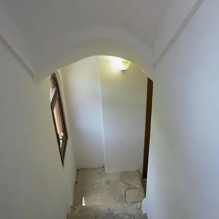 Il Paese Alberga! Hotel *