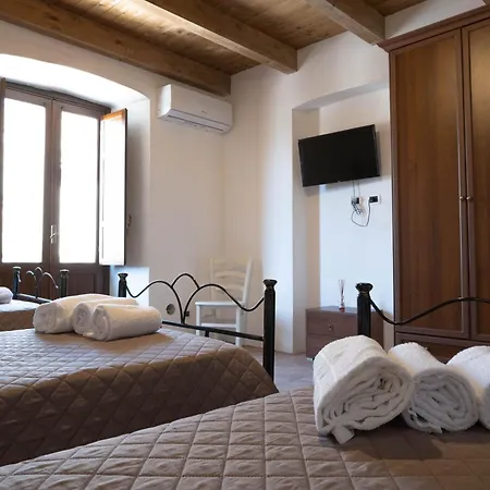 Il Paese Alberga! Hotel Caulonia