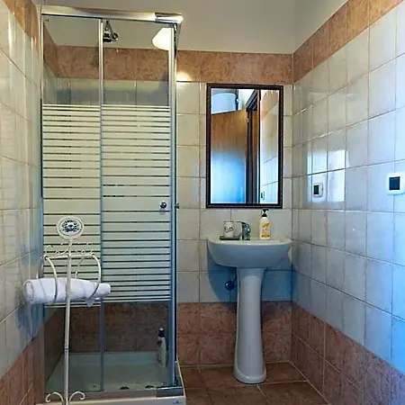 Il Paese Alberga! فندق *