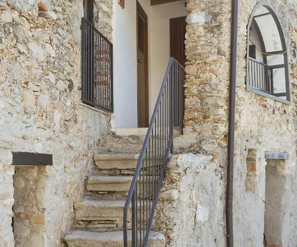 Hotel Il Paese Alberga! *